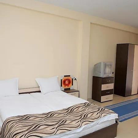 St.st. Constantine And Helena Pensiune 2*