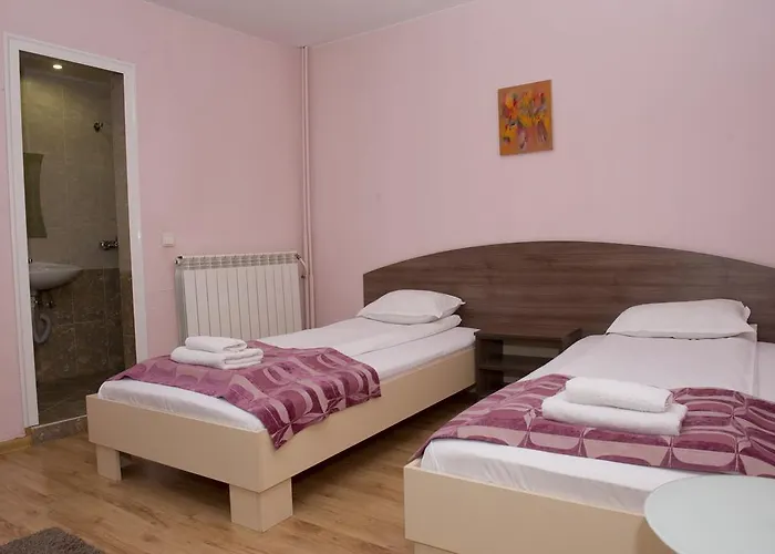 St.st. Constantine And Helena